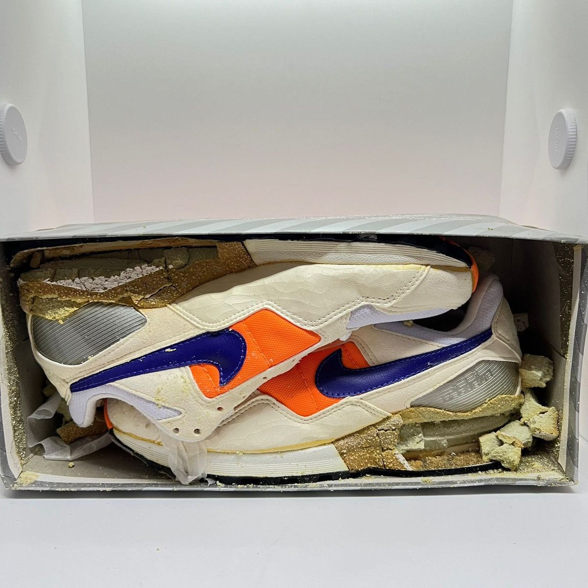 image of Bnib 1991 Vintage Nike Air Pegasus Shoes in White/Orange, Men's (Size 8)