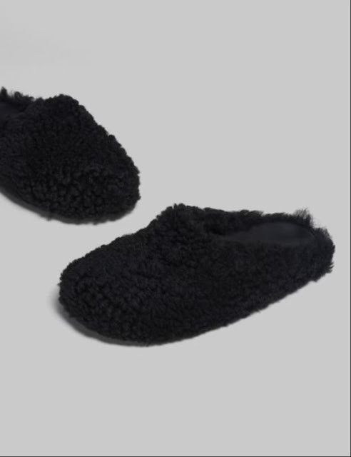 Marni o1w1db11024 Wool Sheepskin Fussbett Mules in Black Size US 11 / EU 44 - 2 Thumbnail
