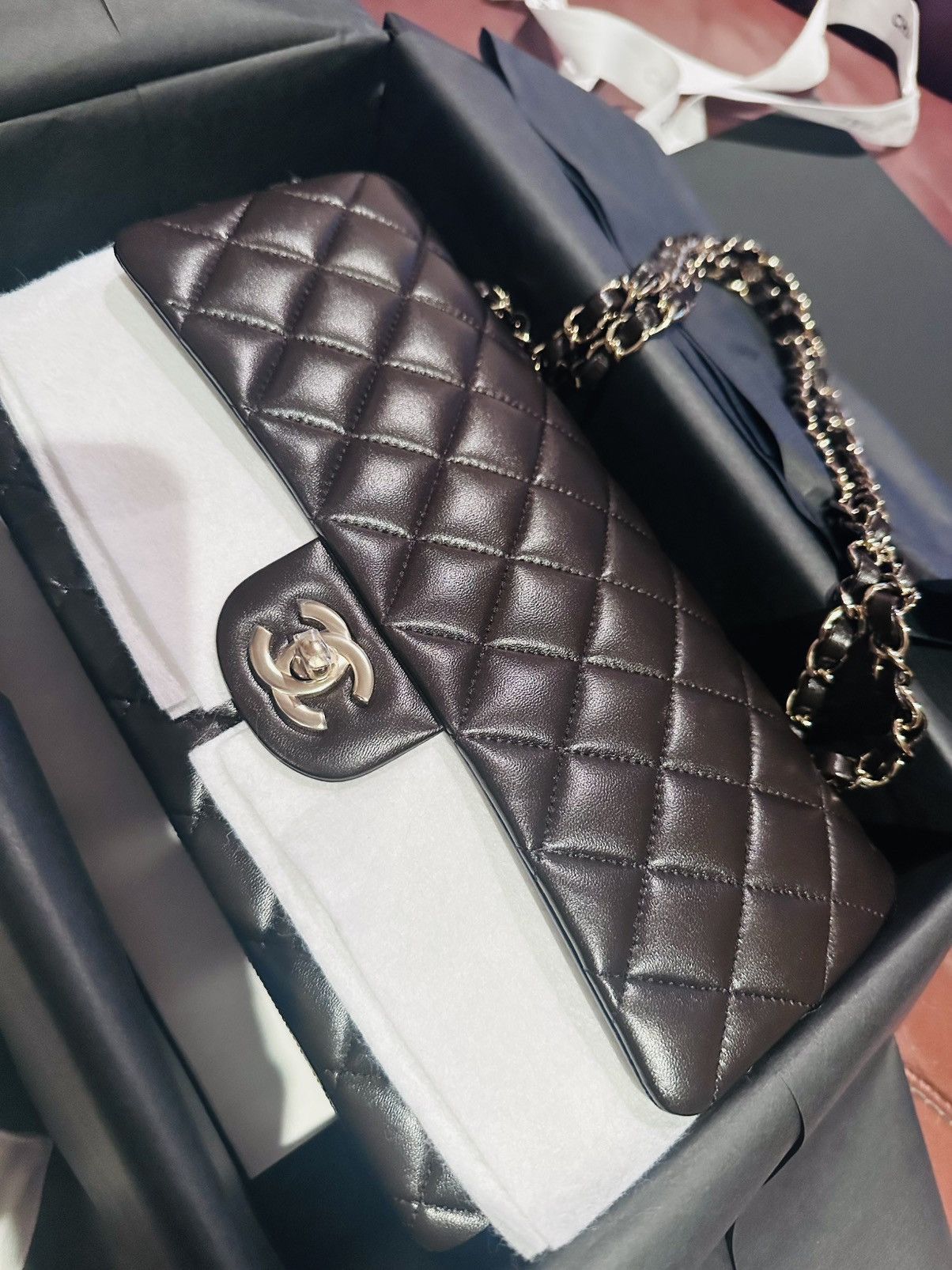 Chanel Chanel Double Flap Diamond Quilted Medium Dark Brown Size ONE SIZE - 9 Thumbnail