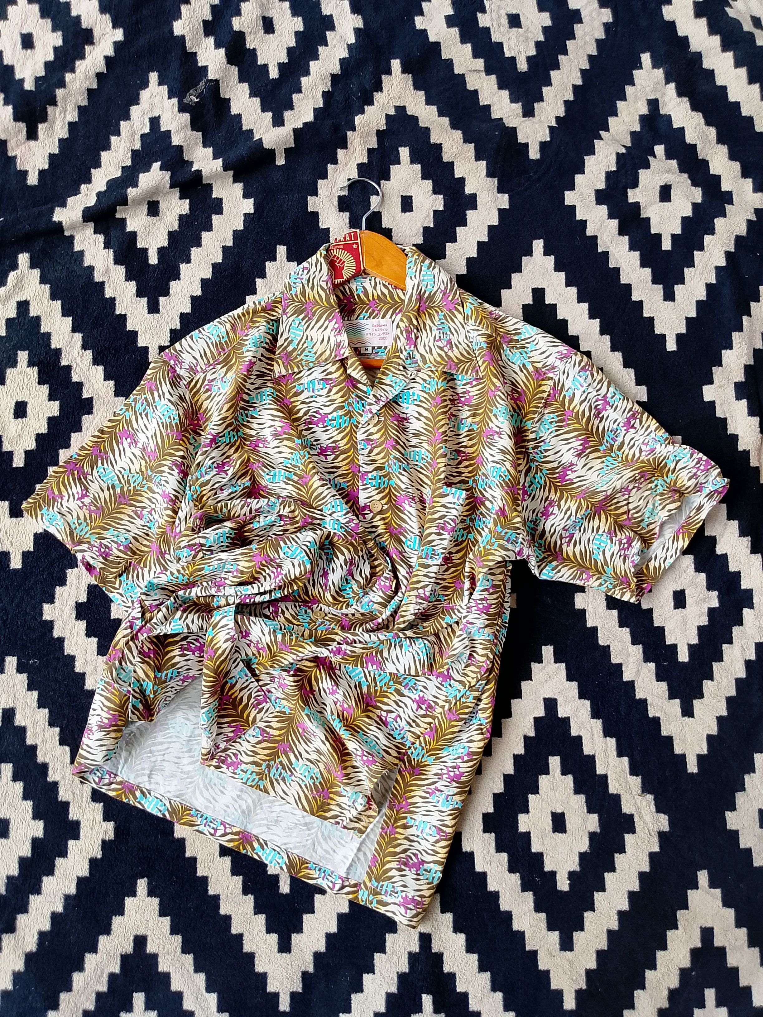 Japanese Brand Vintage Okinawa Paradise Surfwear Hawaiian Beachwear Shirt Size US M / EU 48-50 / 2 - 1 Thumbnail