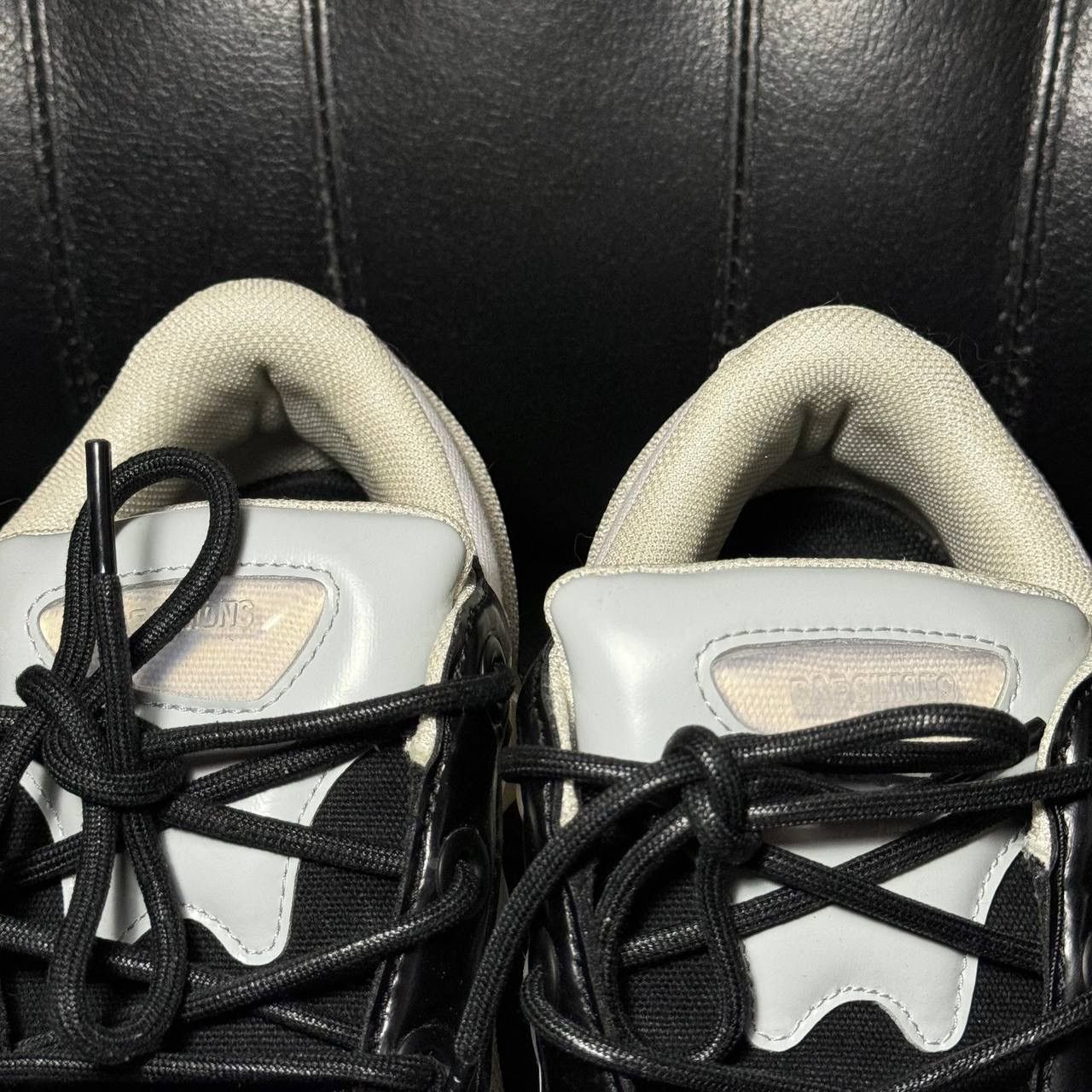 Adidas × Raf Simons sneakers Adidas Raf Simons Ozweego cream white Size US 8.5 / EU 41-42 - 9 Thumbnail