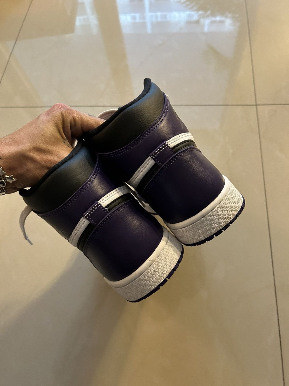 Jordan Brand Jordan 1 Court Purple 2.0 Size US 9 / EU 42 - 4 Thumbnail