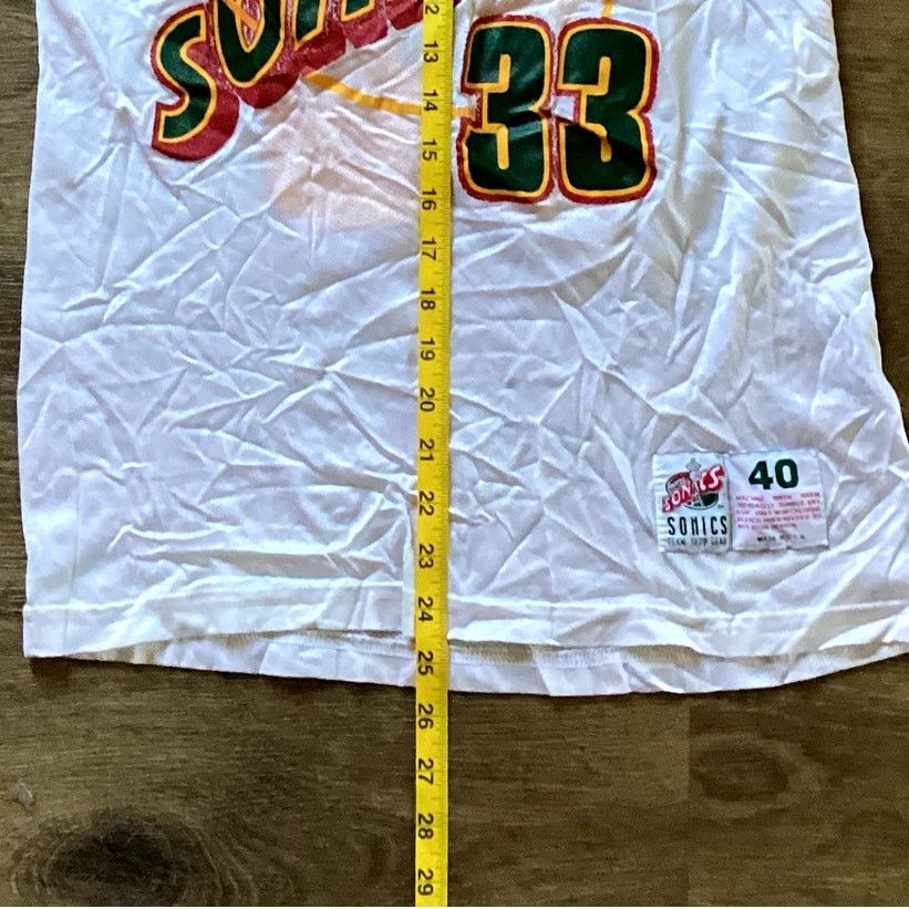 Champion VTG Seattle Super Sonics Jersey #33 Size US S / EU 44-46 / 1 - 4 Thumbnail
