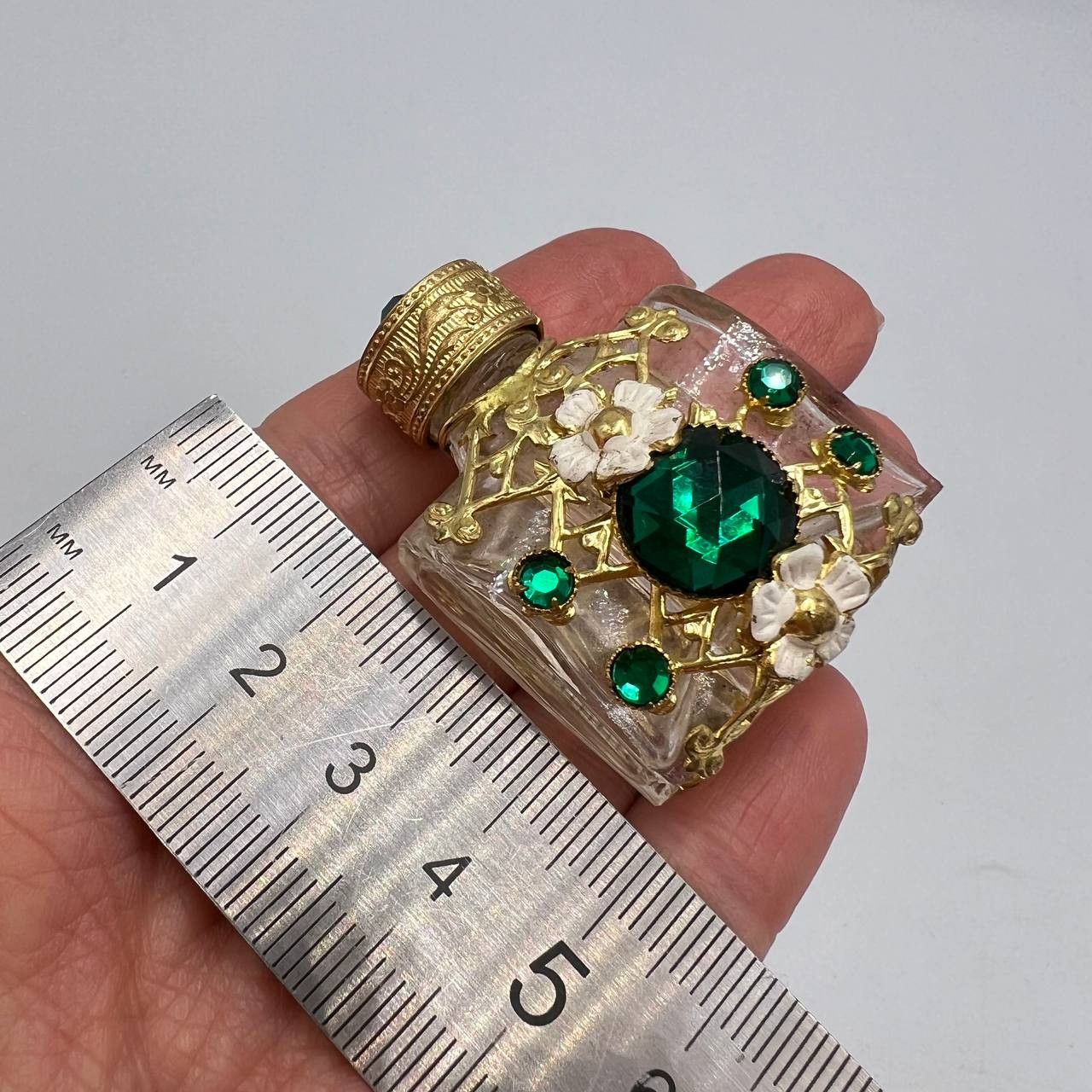 Vintage 1980's Vintage Czech Bohemia Glass Perfume Flask Bottle Size ONE SIZE - 5 Thumbnail
