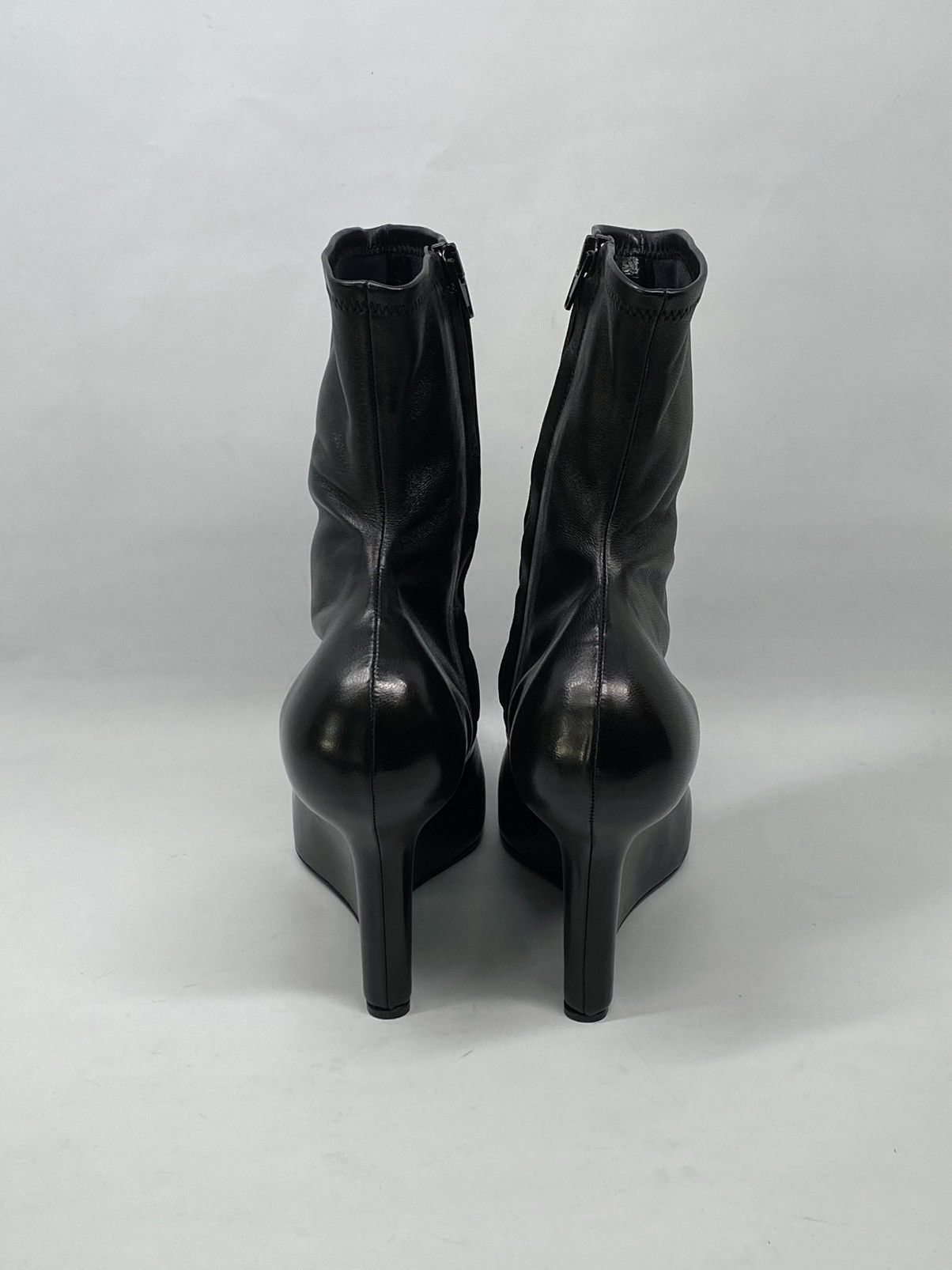 Givenchy Givenchy Leather Wedge booties size 37 Size US 7 / IT 37 - 7 Thumbnail