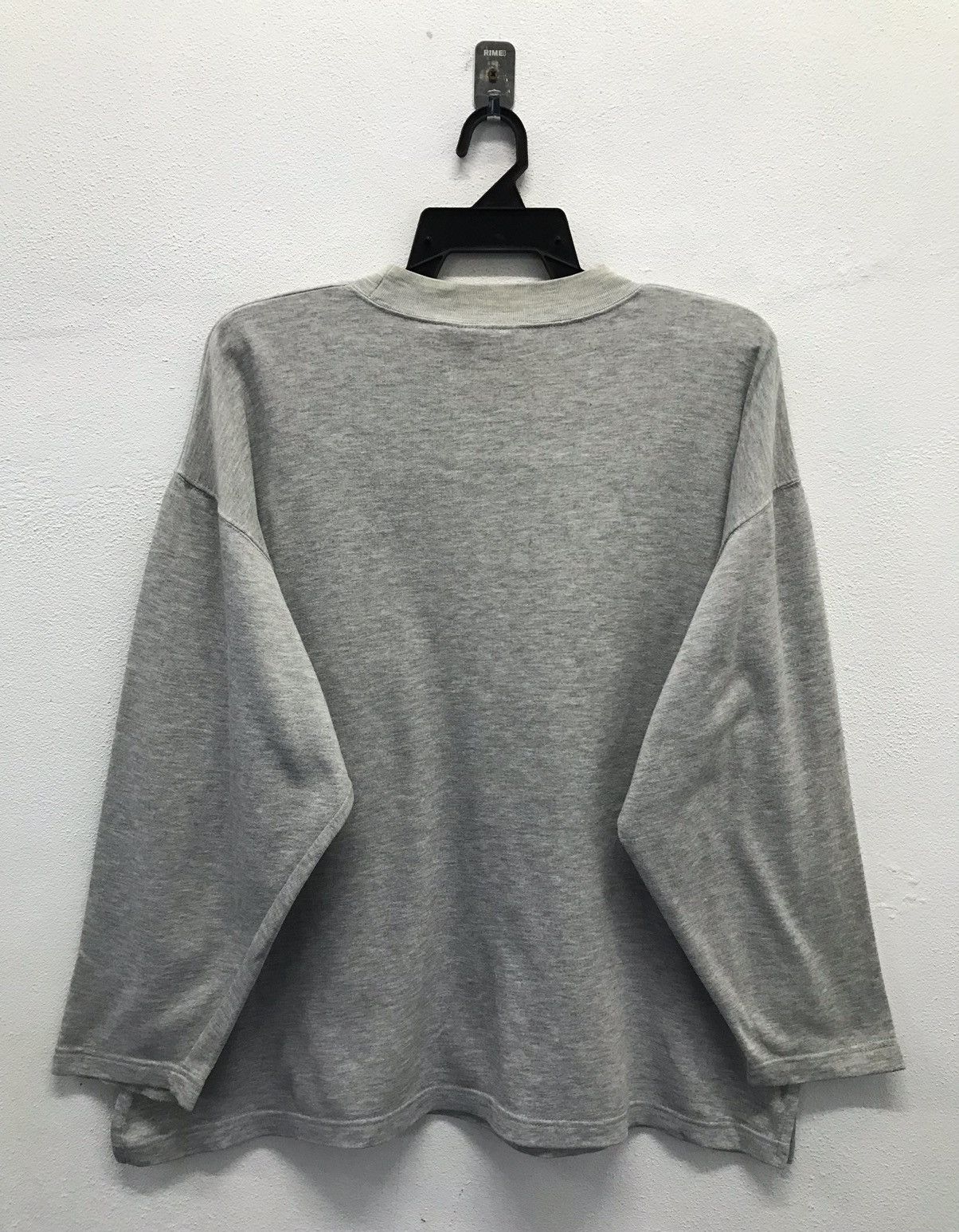 Disney × Mickey Mouse × Vintage Vintage Disney Mickey Unlimited Sweatshirt Size US XL / EU 56 / 4 - 2 Thumbnail