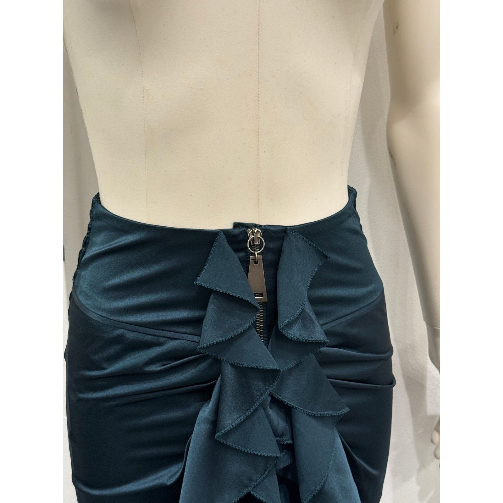 Saint Laurent Paris 2017 Saint Laurent asymmetric draped ruffle skirt Size 25" / US 0 / IT 36 - 4 Thumbnail