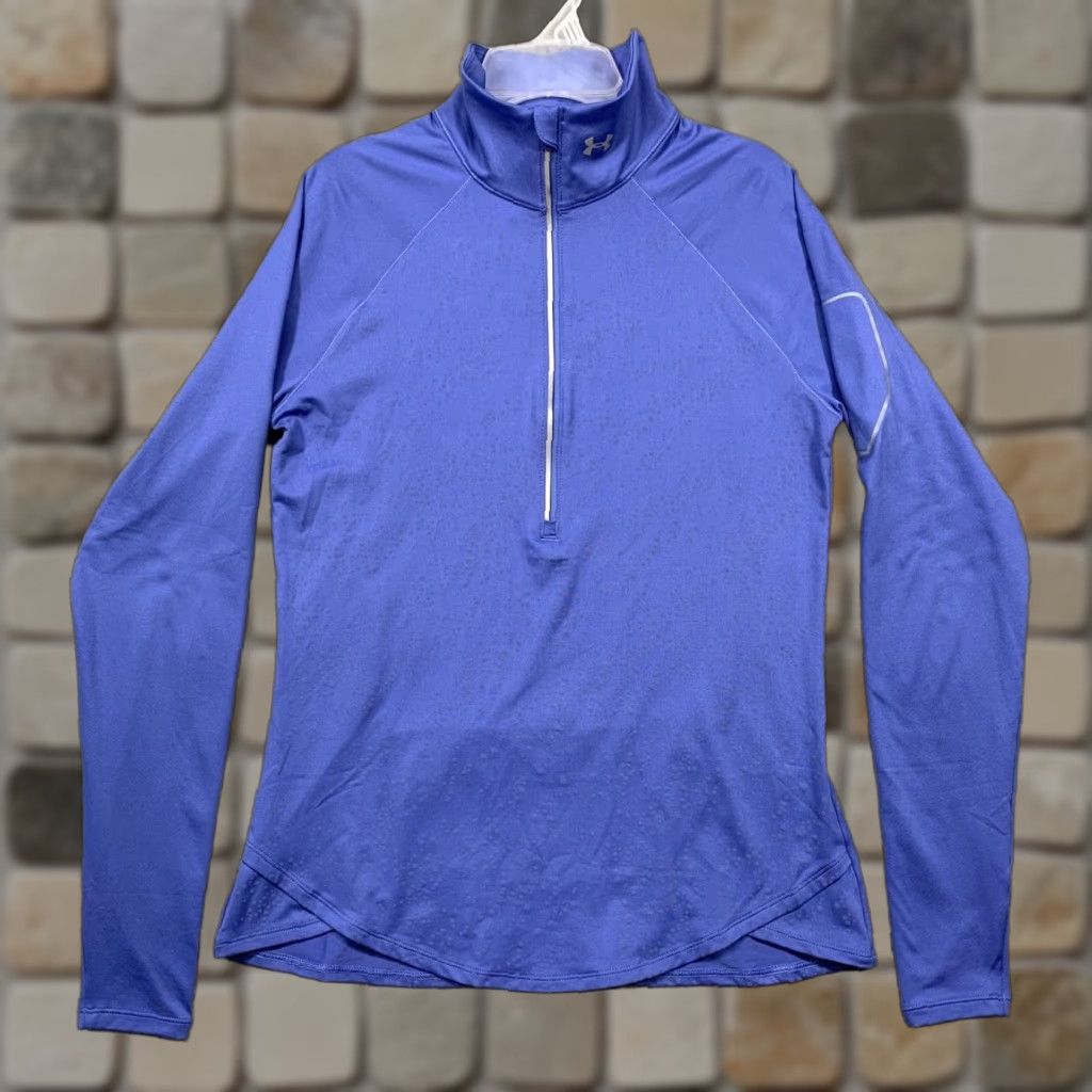 Under Armour Under Armour All Season Gear 1/2 Zip Pullover Shirt L Blue Athletic Womens Long Sleeve Zip Pocket Thumb Holes Size L / US 10 / IT 46 - 1 Thumbnail
