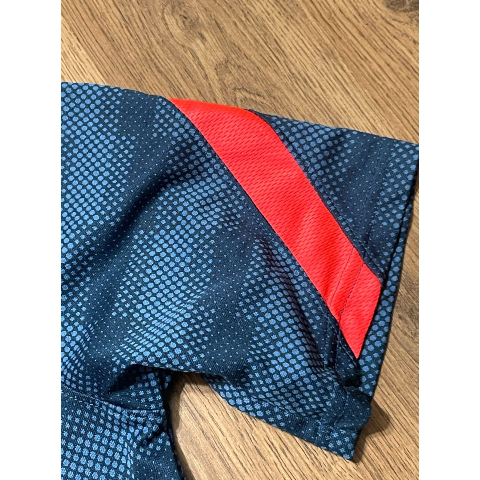 Nike **Nike Dri-FIT Blue Men's T-Shirt Size Small** User: **Nike Dri-FIT Blue Men's Short Sleeve T-Shirt Size Small** Size US S / EU 44-46 / 1 - 5 Thumbnail