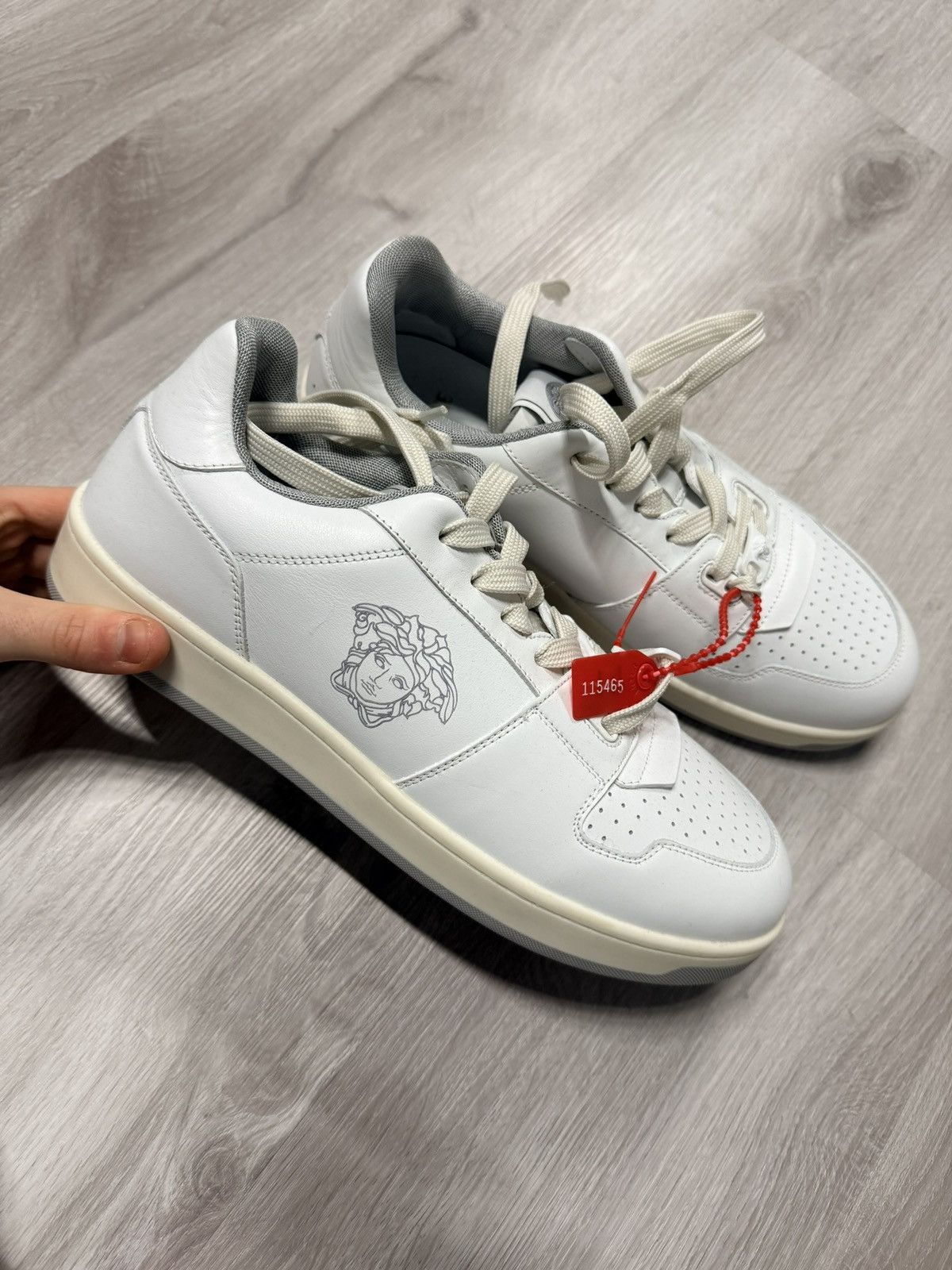 Versace Versace Medusa Sneakers Size US 8 / EU 41 - 1 Thumbnail