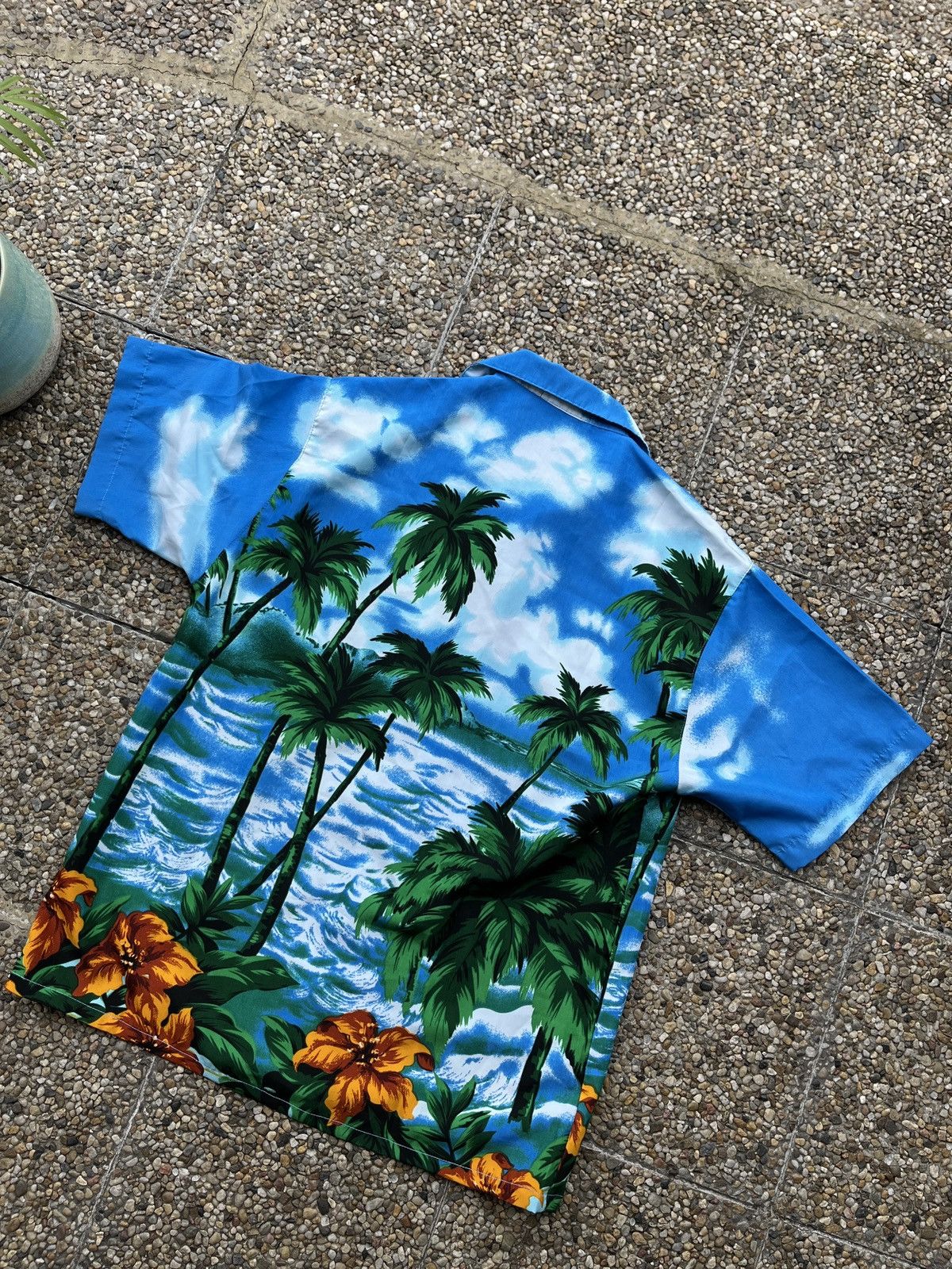 Vintage Vintage 90s Hawaiian Shirt Palm Tree & Flowers Theme Size US L / EU 52-54 / 3 - 6 Thumbnail