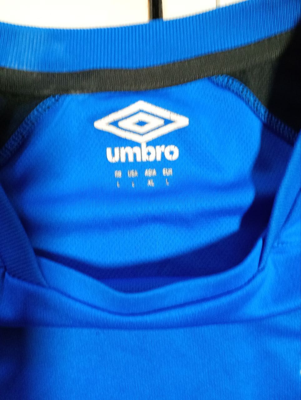 Umbro Umbro EVERTON 2017-2018 PRE-MATCH JERSEY Size US L / EU 52-54 / 3 - 8 Thumbnail