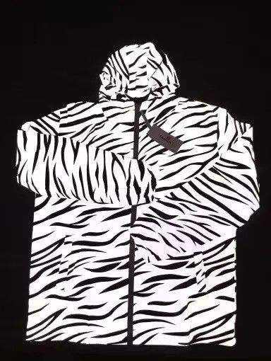 Japanese Brand zebra reflective Night shining Hooded Windbreaker Jacket Size US L / EU 52-54 / 3 - 6 Thumbnail