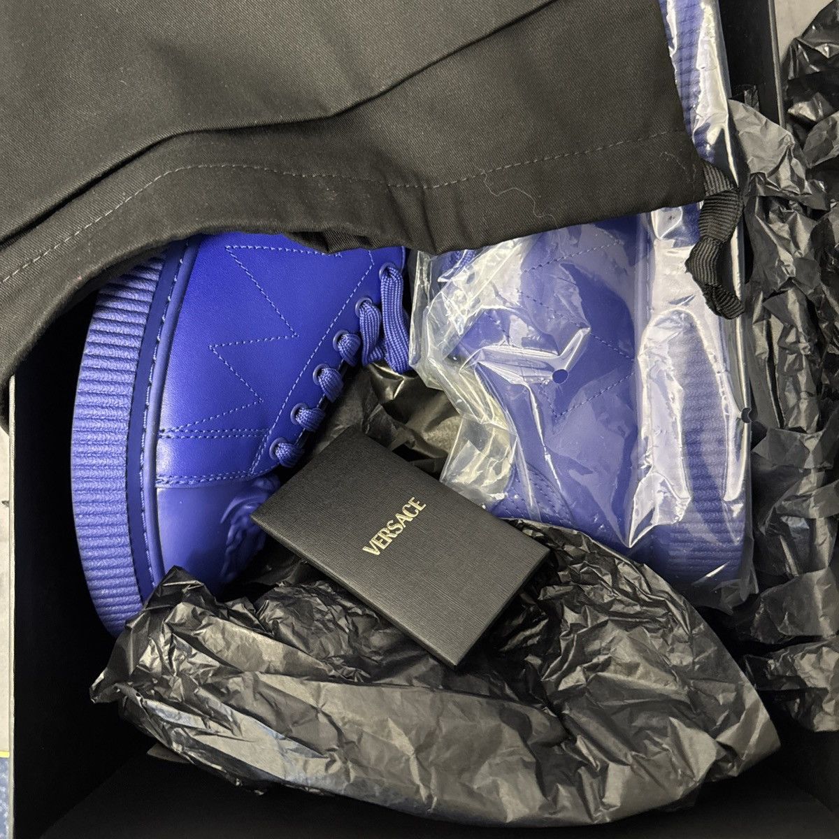 Versace Versace Medusa Head Royal Blue Leather Sneakers Sz 39 Size US 8.5 / IT 38.5 - 5 Thumbnail