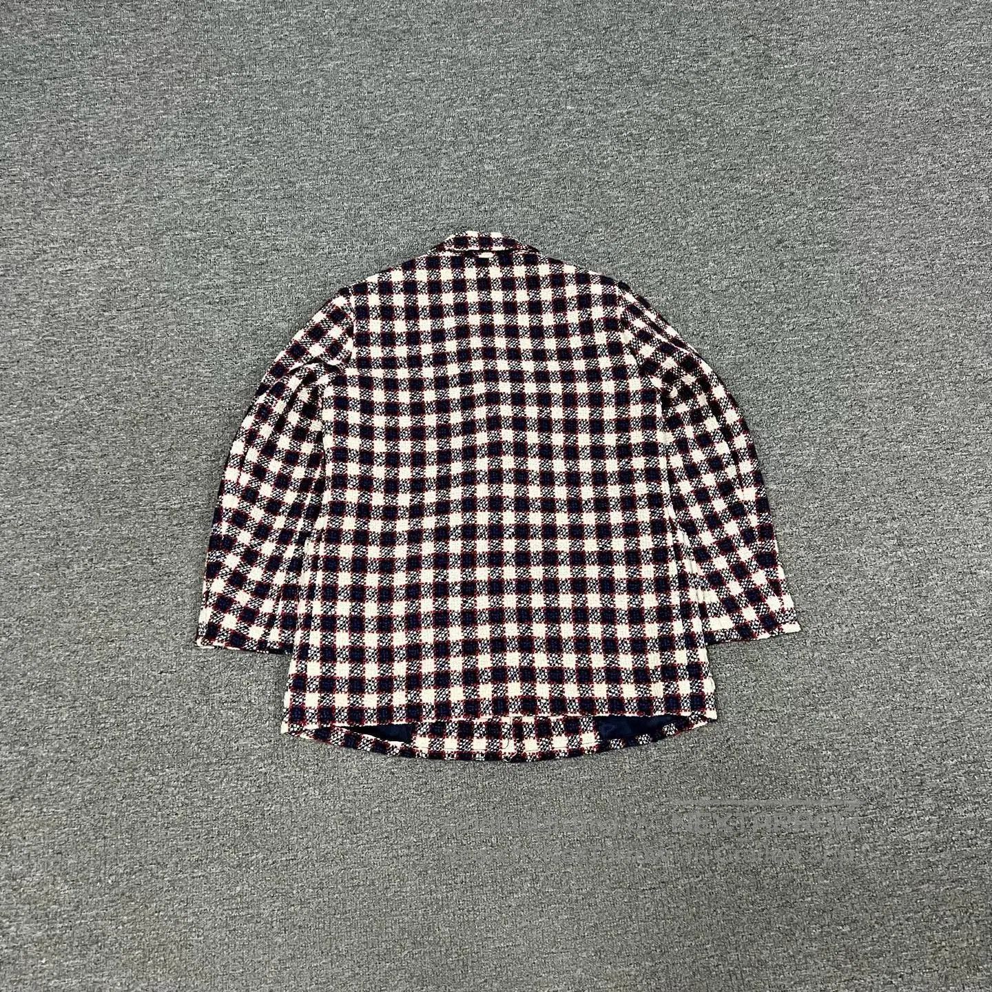 Gucci Gucci Tweed Plaid Gold Buckle Blazer. Size M / US 6-8 / IT 42-44 - 2 Thumbnail