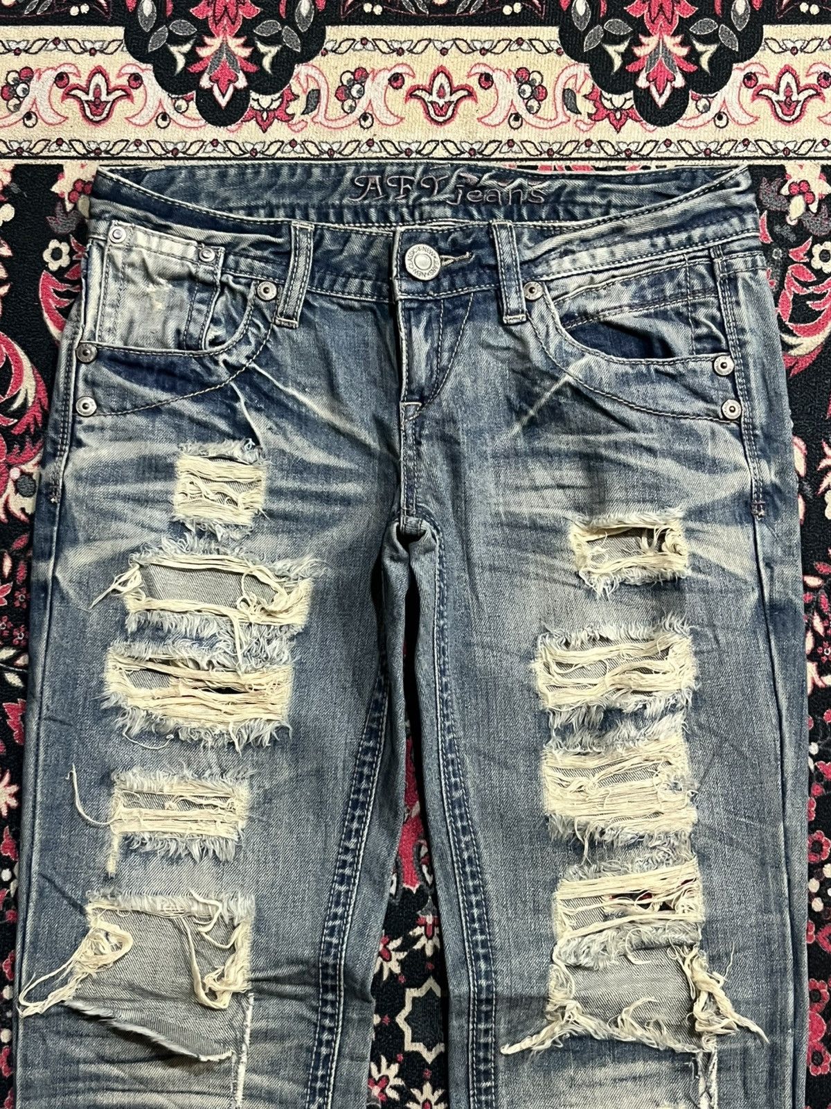 Japanese Brand Vintage Japanese Brand African Taro Trashed Blue Washed Jean Size 29" - 4 Thumbnail