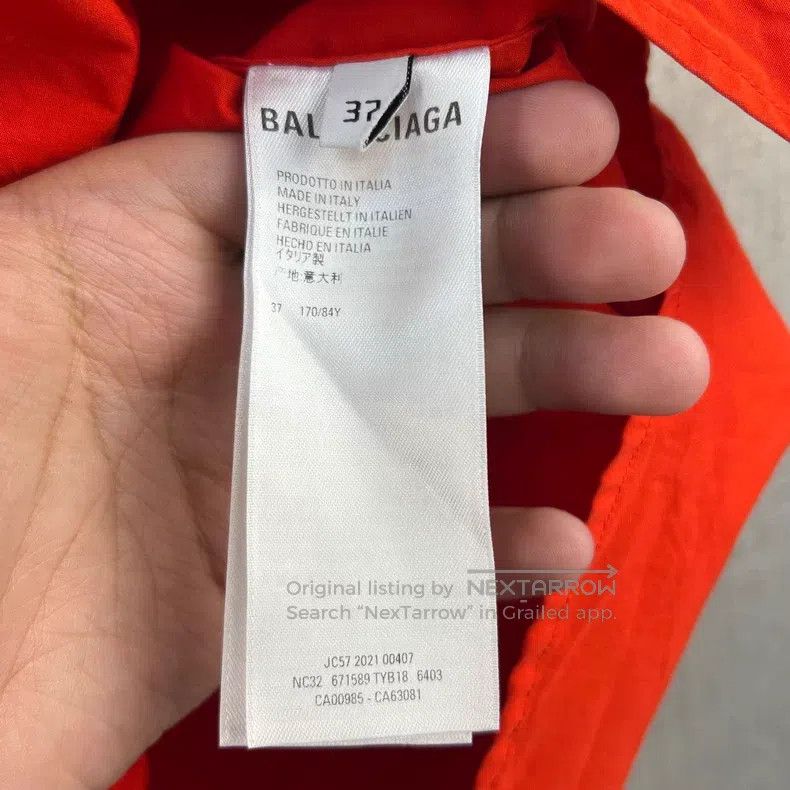 Balenciaga Balenciaga size 37 Collar Embroidered Logo Short Sleeve Sh Size US S / EU 44-46 / 1 - 5 Thumbnail