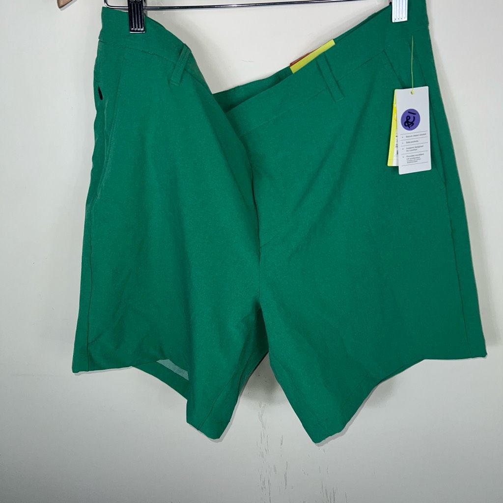 Other All in Motion Golf Shorts Size US 40 / EU 56 - 1 Thumbnail