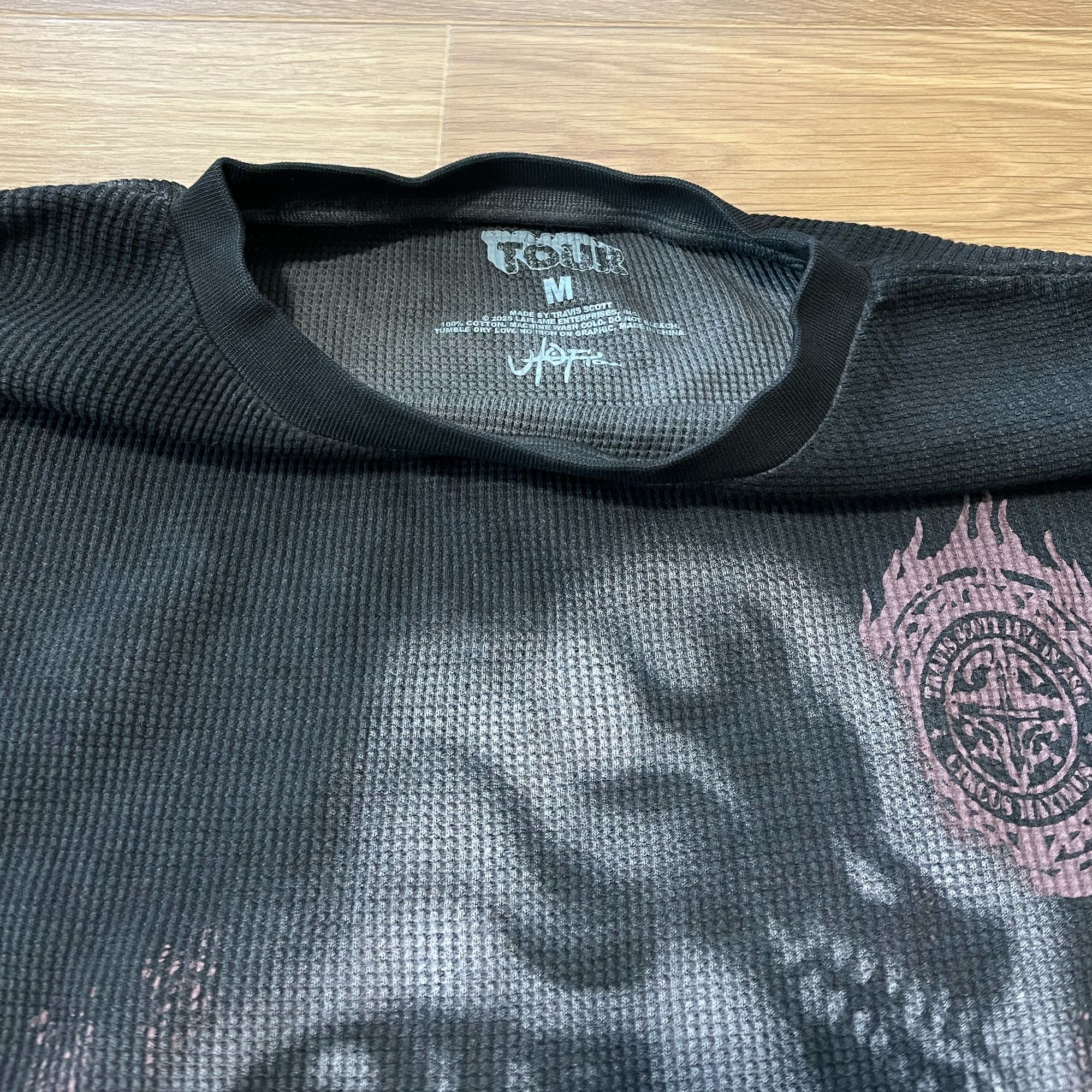 Travis Scott DELRESTO THERMAL LONG SLEEVE M Size US M / EU 48-50 / 2 - 5 Thumbnail