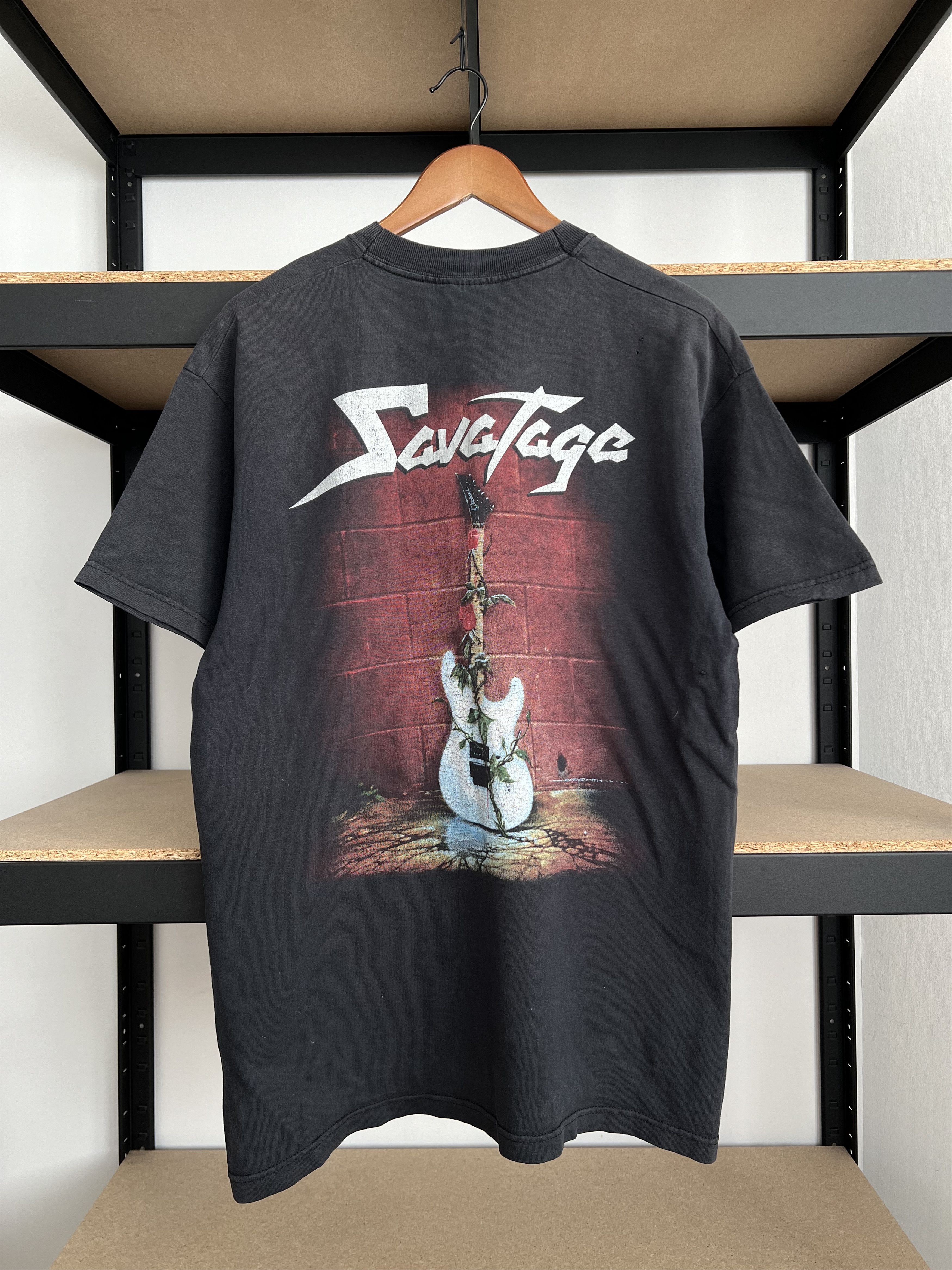 Band Tees Vintage 90s Savatage Criss Oliva Heavy Metal Band T-shirt Size US L / EU 52-54 / 3 - 2 Thumbnail