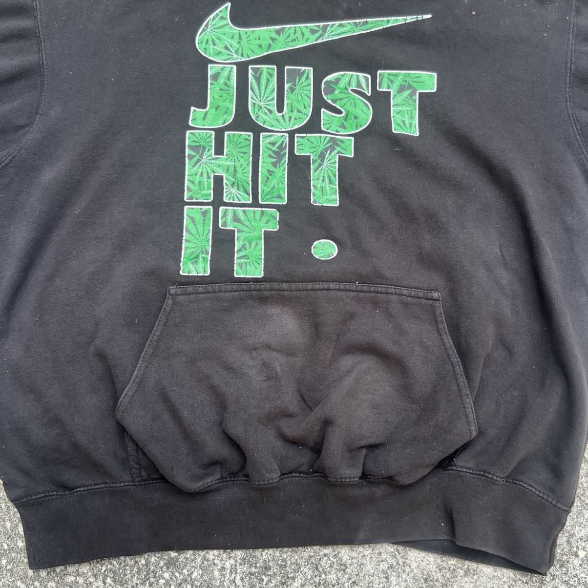 Other "JUST HIT IT" WEED PRINT PARODY HOODIE Size US L / EU 52-54 / 3 - 5 Thumbnail