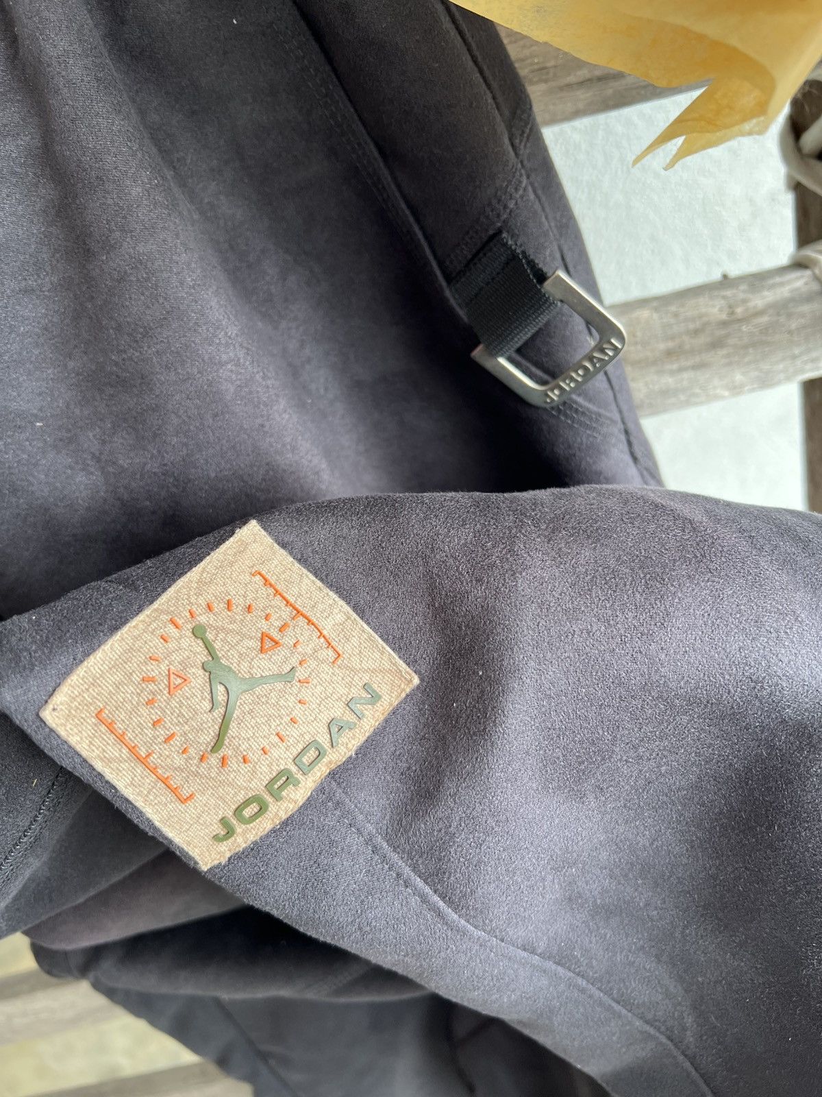 Jordan Brand Vintage Jordan Sweatpants Size US 34 / EU 50 - 3 Thumbnail