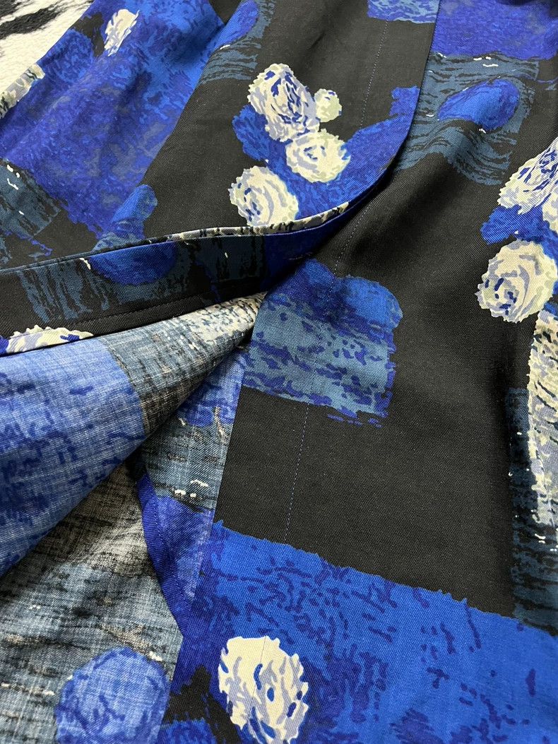 Kenzo KENZO size M Woolen Flower Set: Dolman Sleeve Vest + One Ro Size 25" / US 0 / IT 36 - 3 Thumbnail