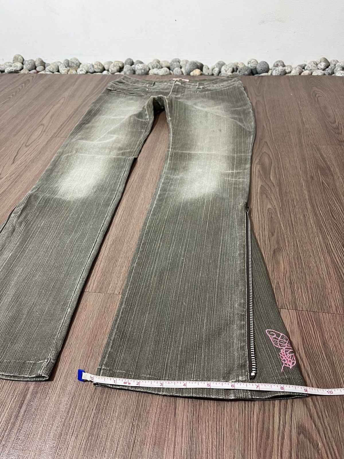 Tornado Mart Pink Tornado Multizipper Butterfly Flare Low-rise Jean Size US 30 / EU 46 - 22 Thumbnail