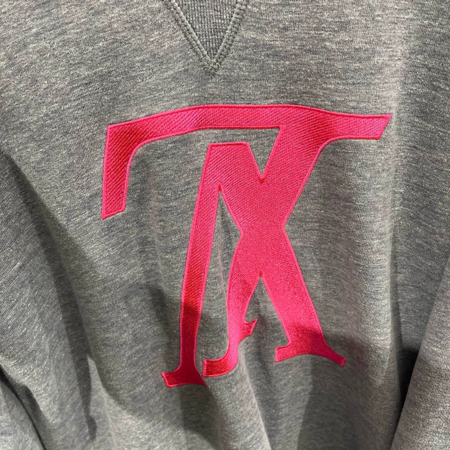 Louis Vuitton LV Men's Gray Reversed Logo Sweatshirt XL 99 No Tag #11005 Size US L / EU 52-54 / 3 - 4 Thumbnail
