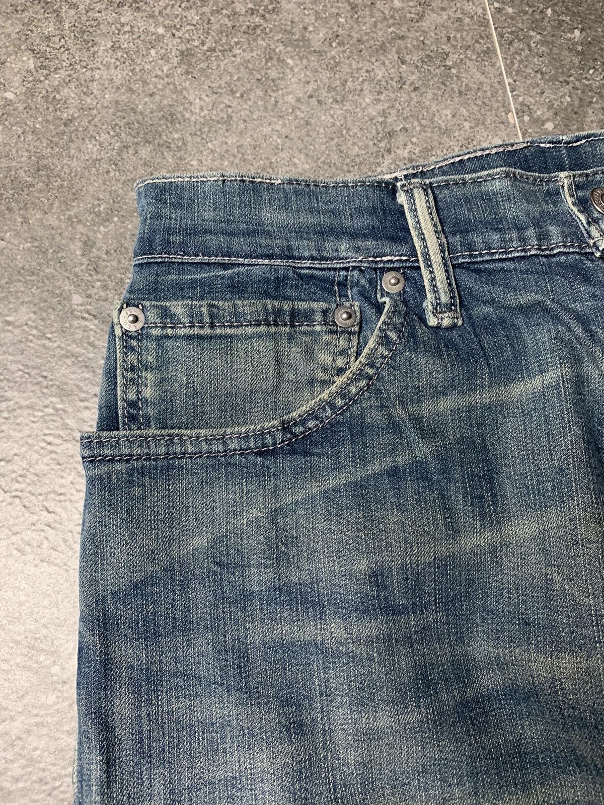 Levi's 2000s Levis Mud Wash Distressed Jeans Size US 28 / EU 44 - 6 Thumbnail