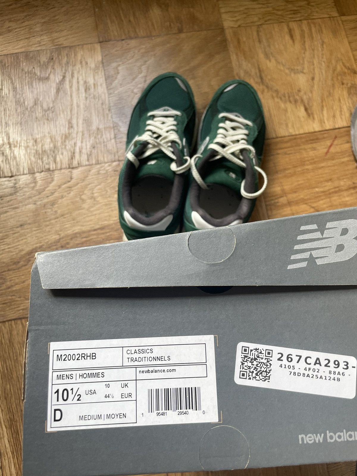 New Balance 2002r Nightwatch Green Size US 10.5 / EU 43-44 - 6 Thumbnail