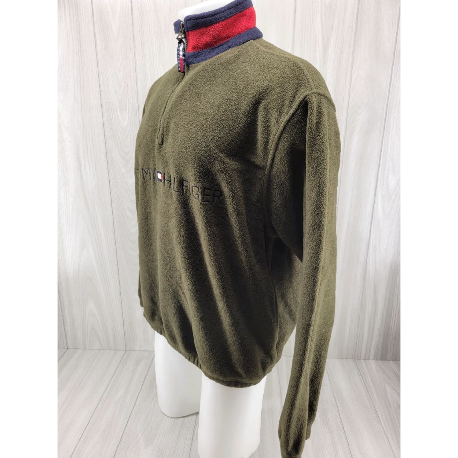 Tommy Hilfiger VINTAGE Tommy Hilfiger Flag Logo Outdoors Spellout Fleece Pullover Shirt Mens Green Medium SZ Med Size US M / EU 48-50 / 2 - 2 Thumbnail