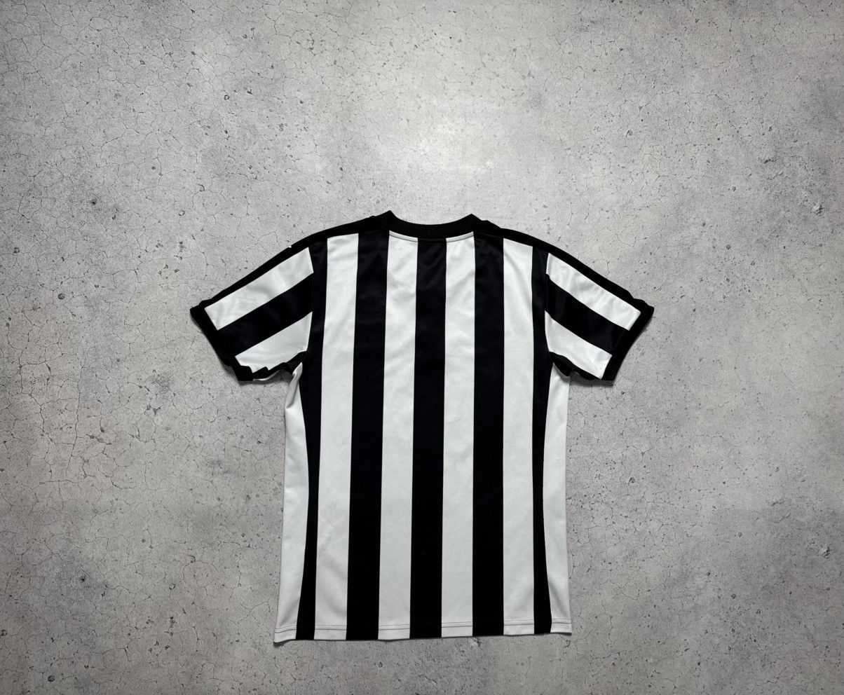Puma Puma FC Newcastle United 2017/2018 Vintage Soccer Jersey Size US S / EU 44-46 / 1 - 2 Thumbnail