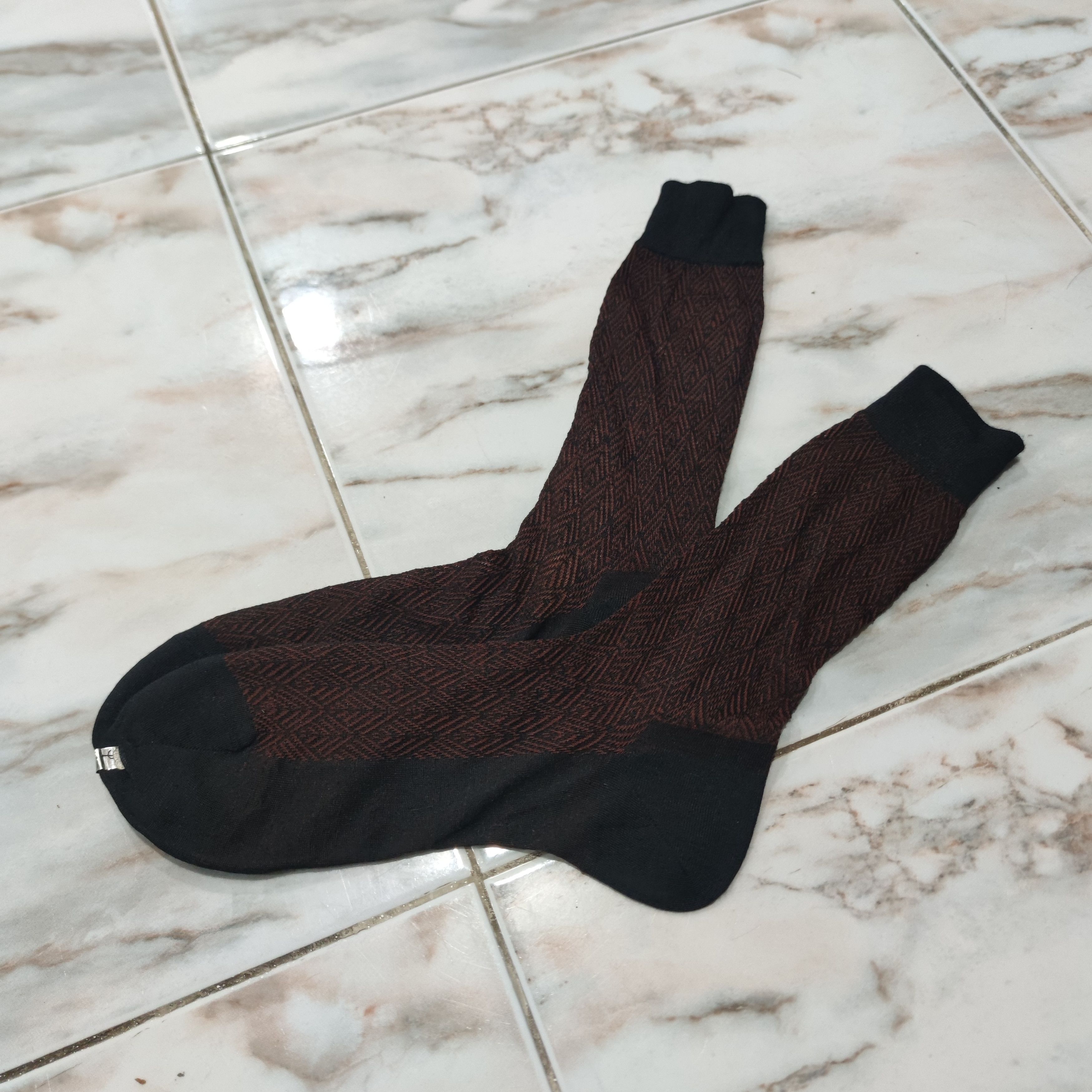 Yves Saint Laurent VINTAGE UNWORN YSL YVES SAINT LAURENT SOCK SIZE 25 Size ONE SIZE - 2 Thumbnail