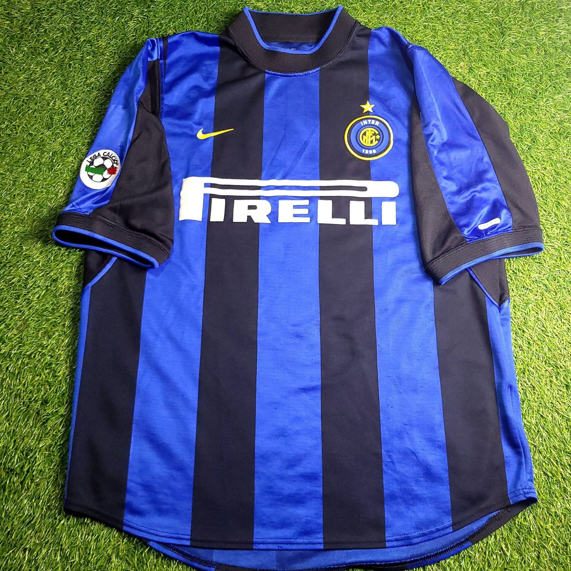 Nike Ronaldo Inter Milan 2000 2001 Home Soccer Jersey M Size US M / EU 48-50 / 2 - 2 Thumbnail