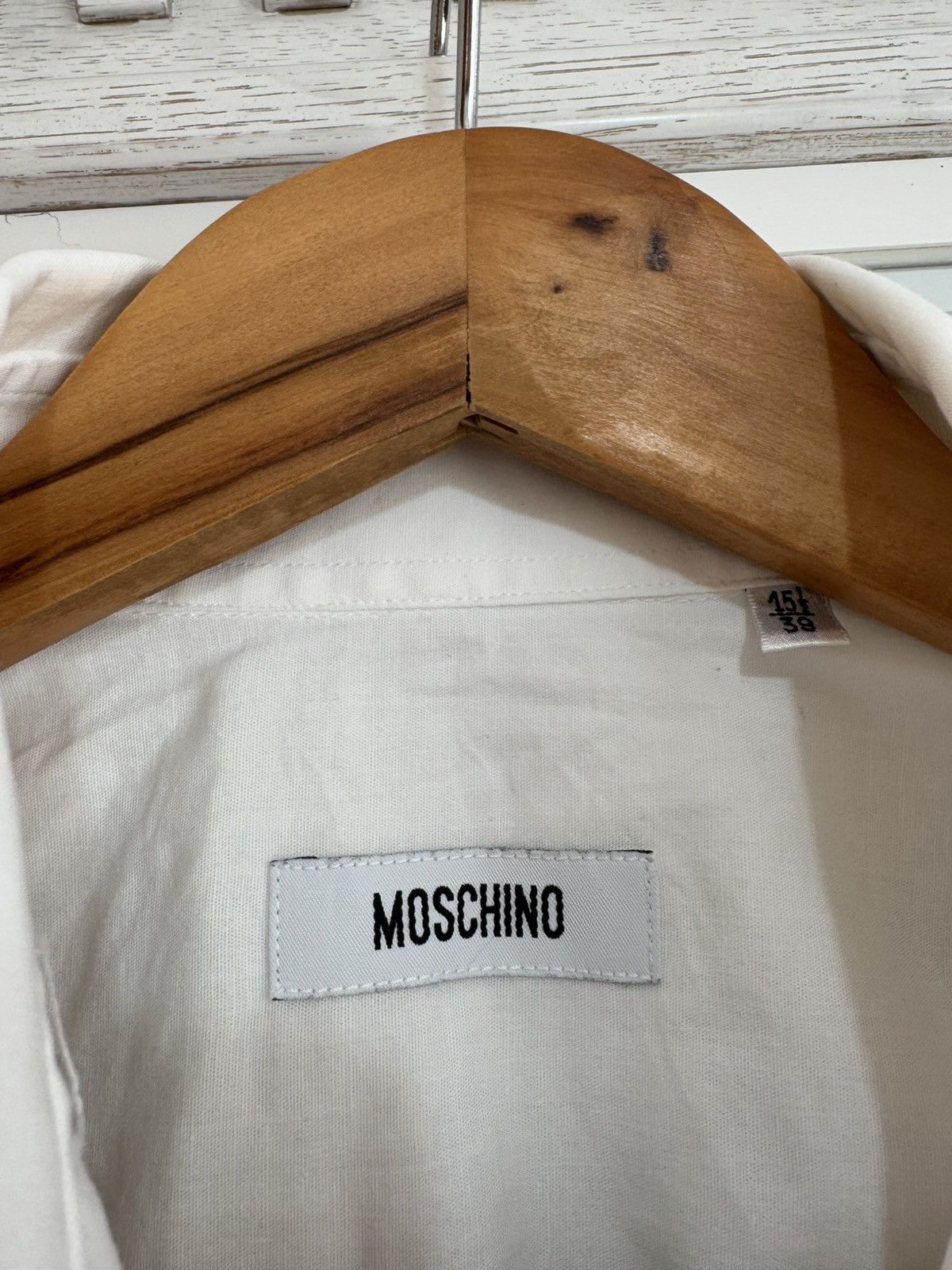 Moschino Moschino White Long Sleeve Red Heart Shirt Size US M / EU 48-50 / 2 - 10 Thumbnail