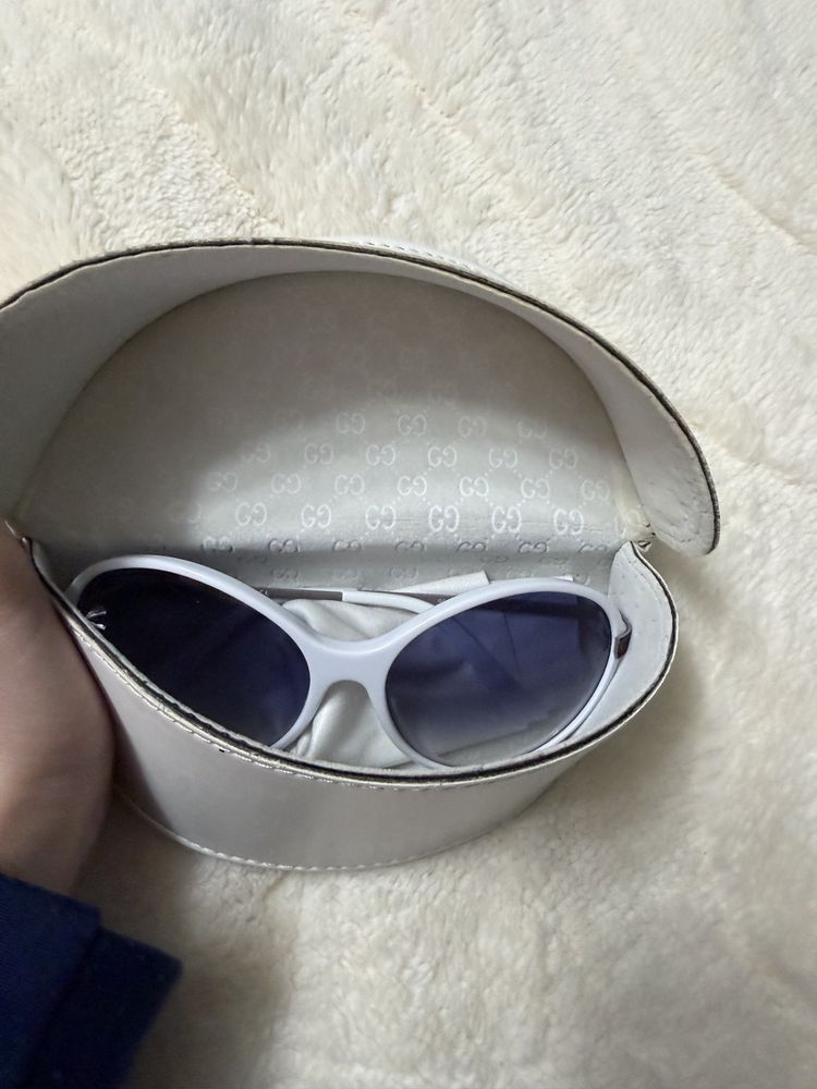 Gucci Gucci Vintage Sunglasses Size ONE SIZE - 3 Thumbnail