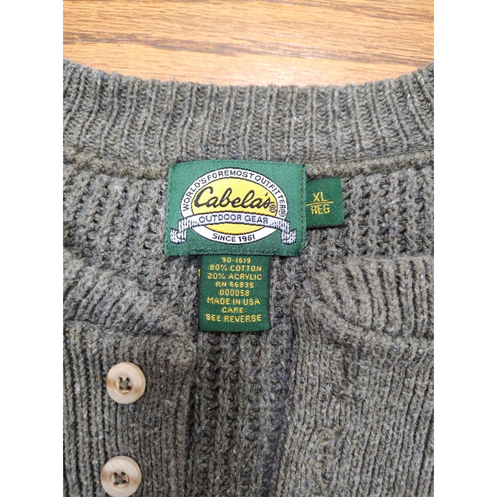 Vintage VINTAGE Cabela's Sweater Men XL Brown Henley Knit Heavyweight Casual, Hunting, USA Size US XL / EU 56 / 4 - 4 Thumbnail