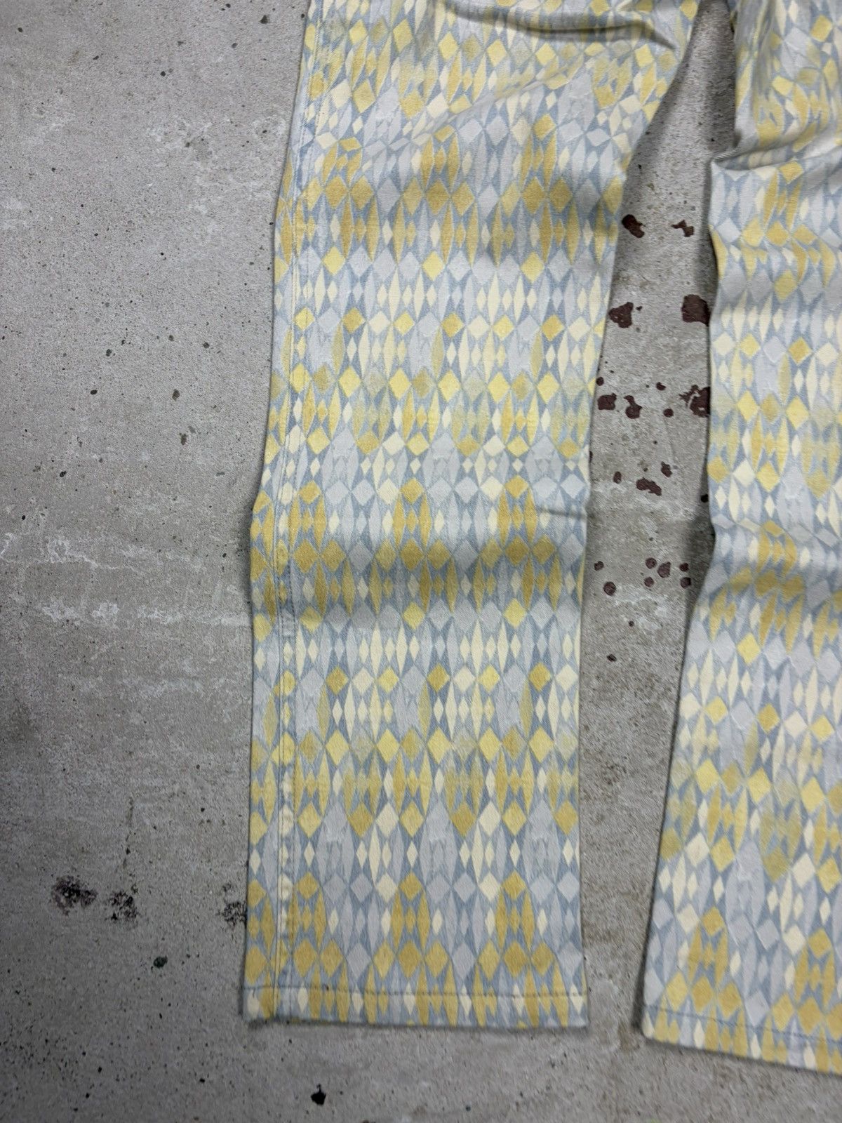 Roberto Cavalli Vintage 1990s Roberto Cavalli Jeans Geometric Abstract Size 24" / US 00 / IT 34 - 12 Thumbnail
