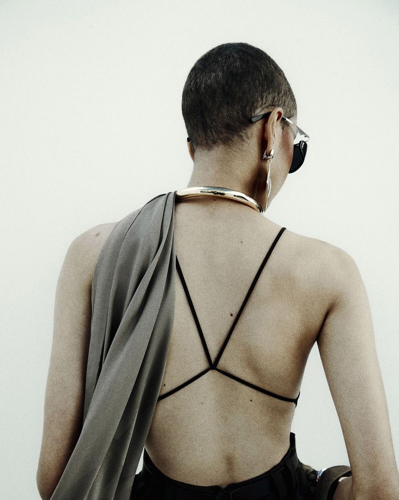 Saint Laurent Paris oc11z1125 Backless Bodysuit in Stretch Silk Georgette Black Size XS / US 0-2 / IT 36-38 - 2 Thumbnail