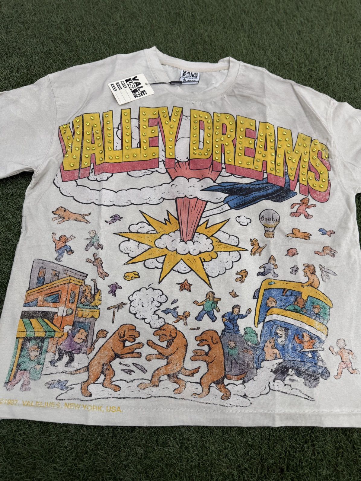 Vale Valley Dreams Chaos Bling Tee Size Large (NEW) Size US L / EU 52-54 / 3 - 3 Thumbnail