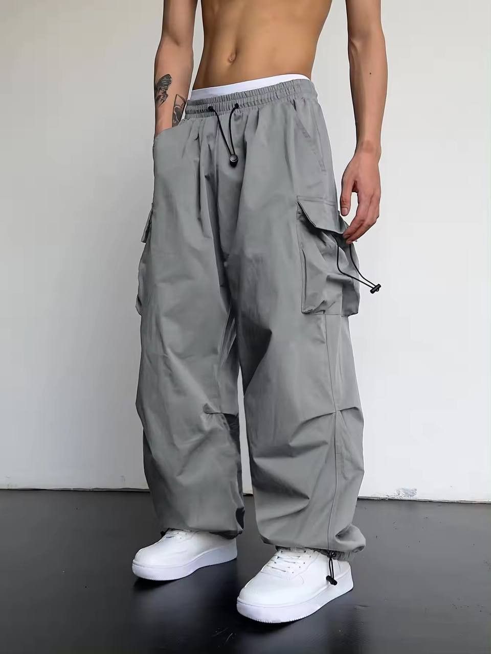 Vintage men's monochrome kargo pants y2k Size US 35 - 2 Thumbnail