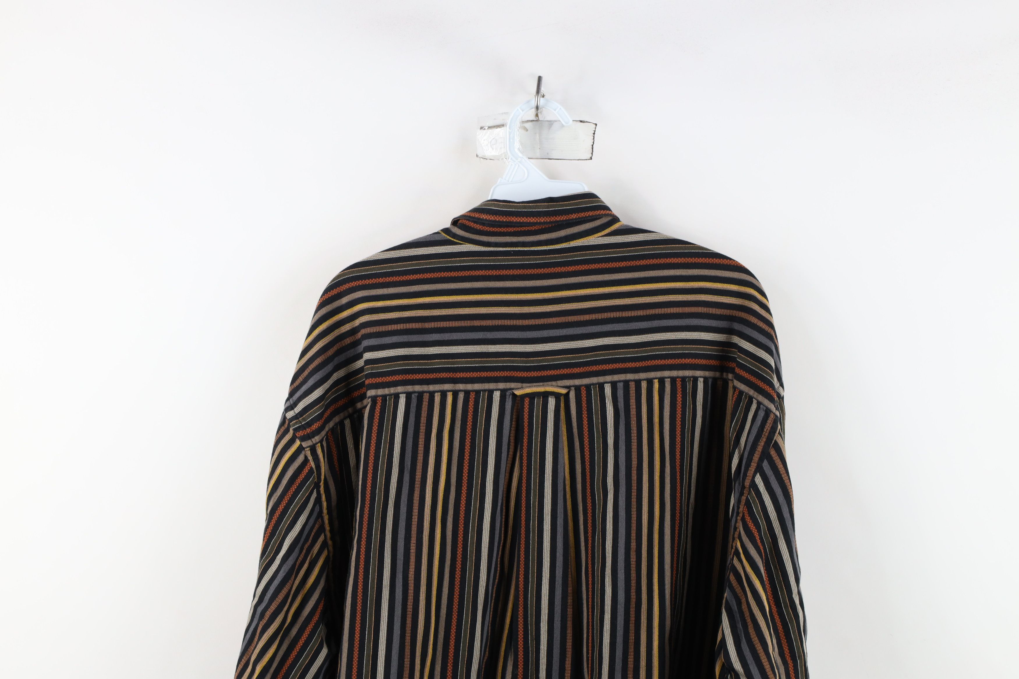 Vintage Vintage 90s Streetwear Striped Collared Button Down Shirt Size US XL / EU 56 / 4 - 8 Thumbnail