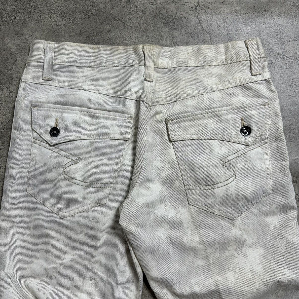 Japanese Brand Semantic Design Acid Wash Flare Size US 31 - 8 Thumbnail