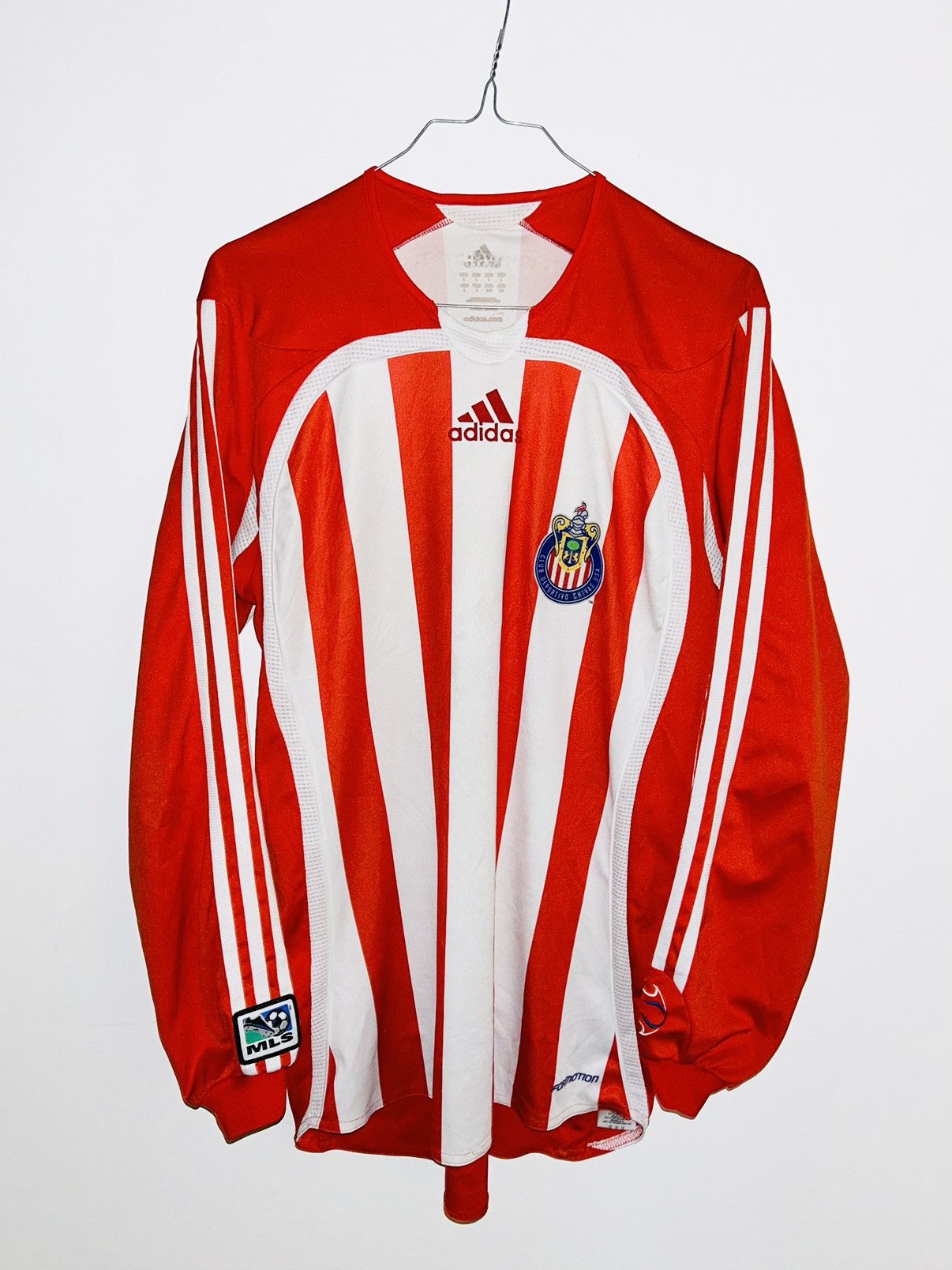 image of Soccer Jersey x Vintage Club Deportivo Chivas Usa 2006 Home Jersey in Red/White, Men's (Size Large)