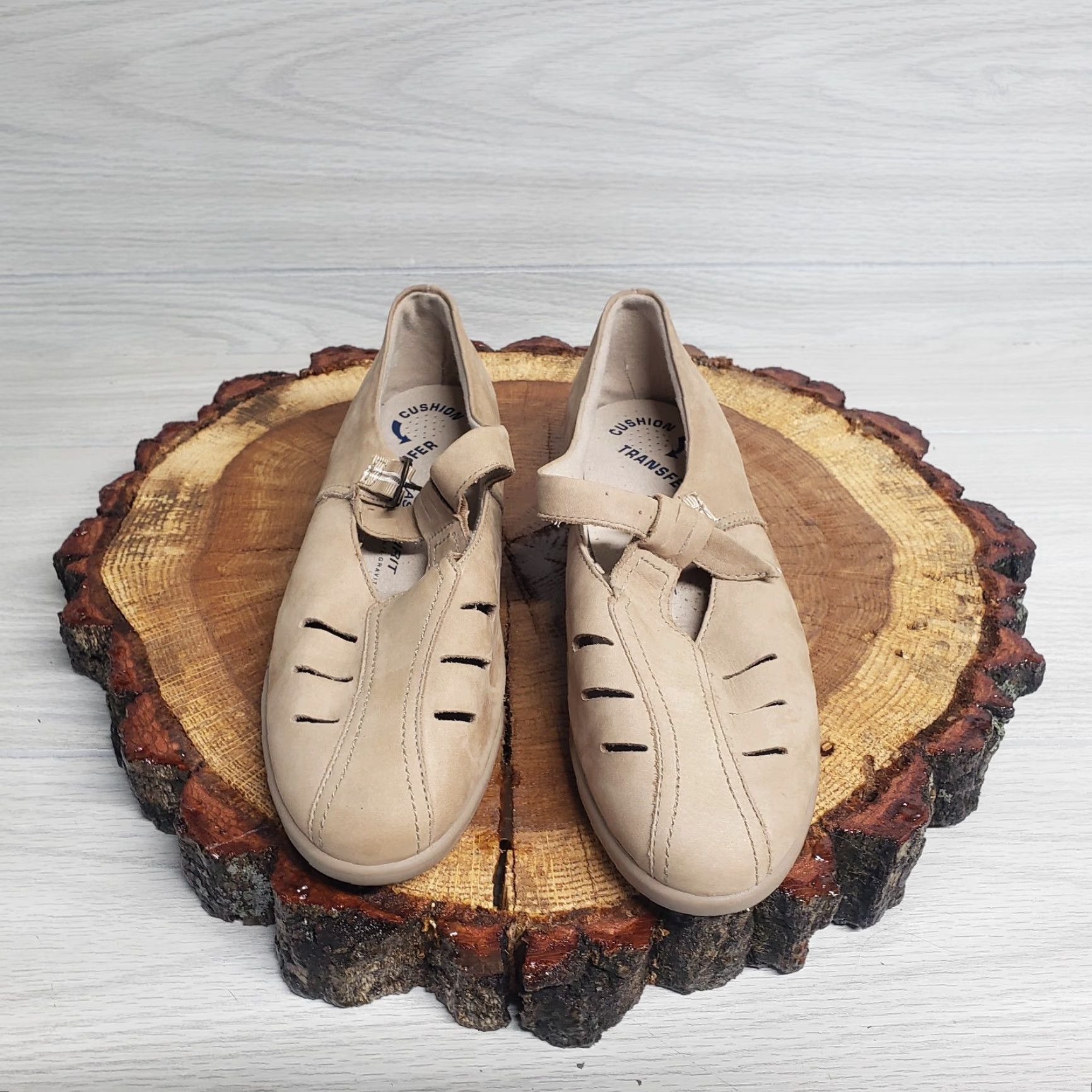 Vintage Easy Spirit Anti-Gravity Flats Women's Taupe Leather Suede Casual Size 8.5 M (Beige) Womens Shoes Size US 8.5 / IT 38.5 - 3 Thumbnail