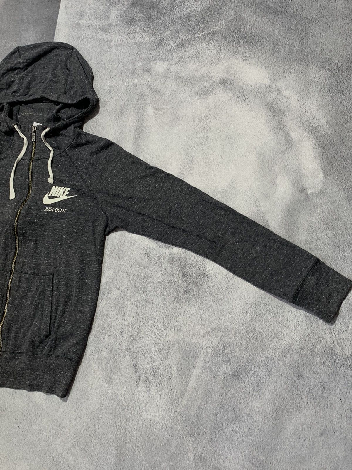 Nike × Vintage Vintage Y2K Nike small swoosh zip hoodie streetwear size S Size S / US 4 / IT 40 - 3 Thumbnail