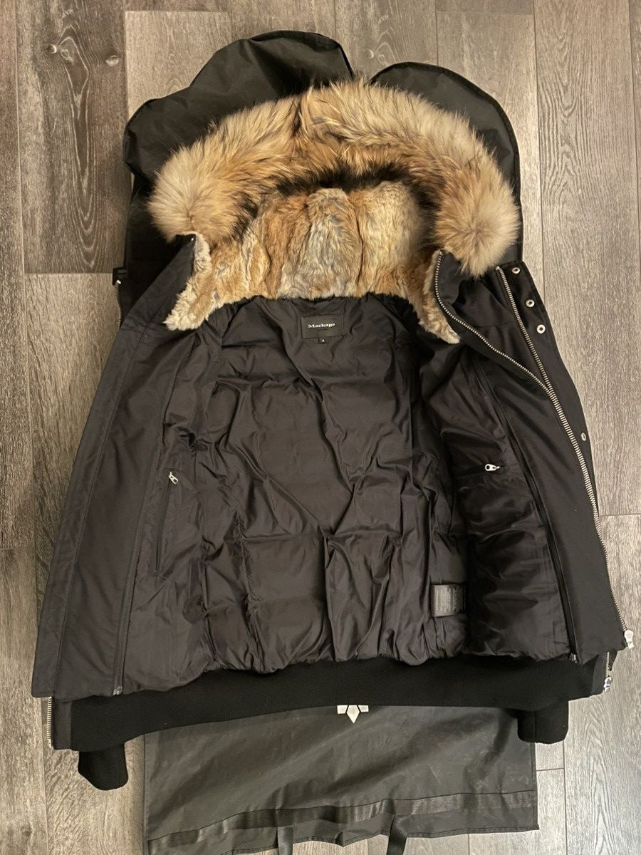 Mackage Mackage DIXON 2-in-1 Nordic Tech down bomber with Rabbit far Size US S / EU 44-46 / 1 - 3 Thumbnail
