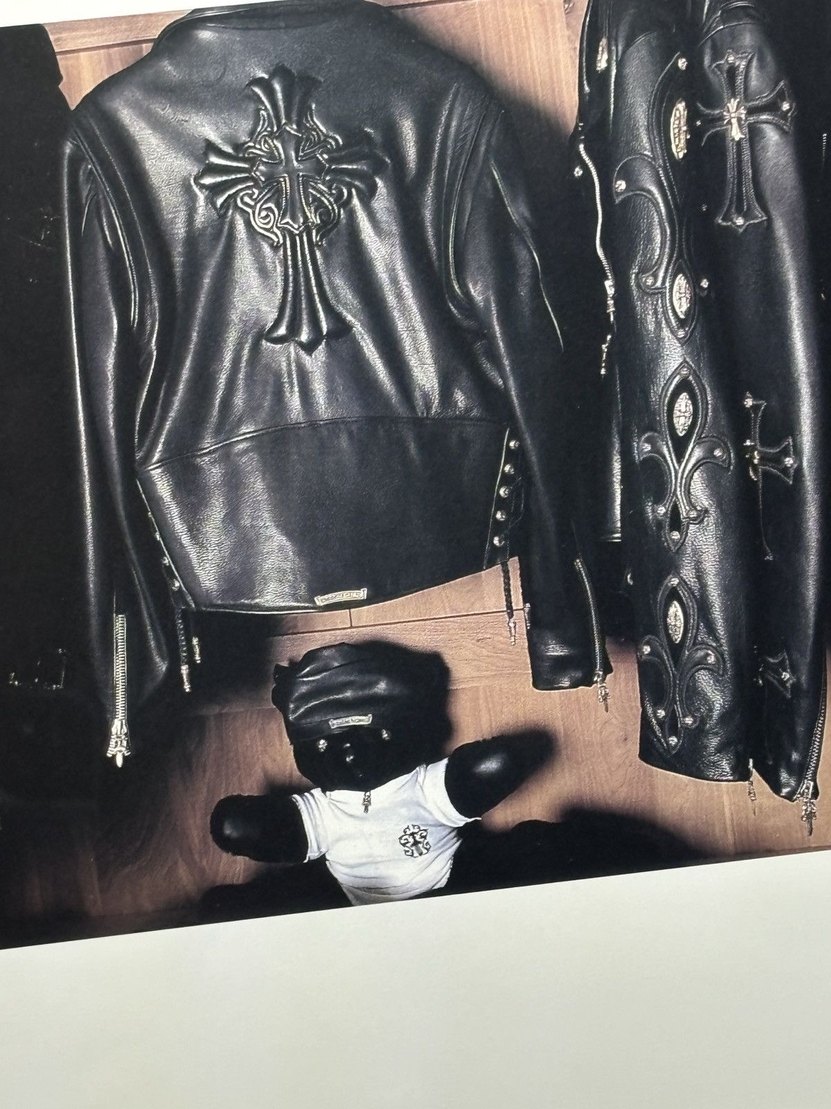 Chrome Hearts *Chrome Hearts* Dressing Room Display Framed Poster Size ONE SIZE - 4 Thumbnail