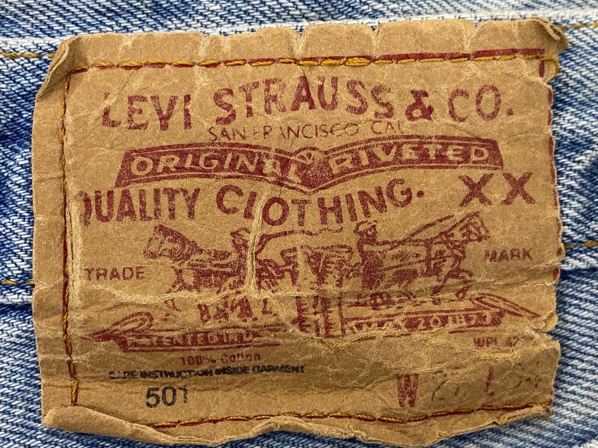 Levi's Levi's 501 distressed denim jeans with floral patches jeans Size 26" / US 2 / IT 38 - 10 Thumbnail